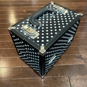 Polka Dot Makeup Case